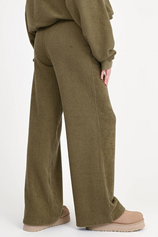 Love Joy Victory Frottee Sweatpants ELENYA in Oliv