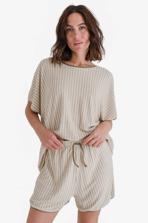 Love Joy Victory Gemustertes Loungewear-Set in Taupe/Weiß
