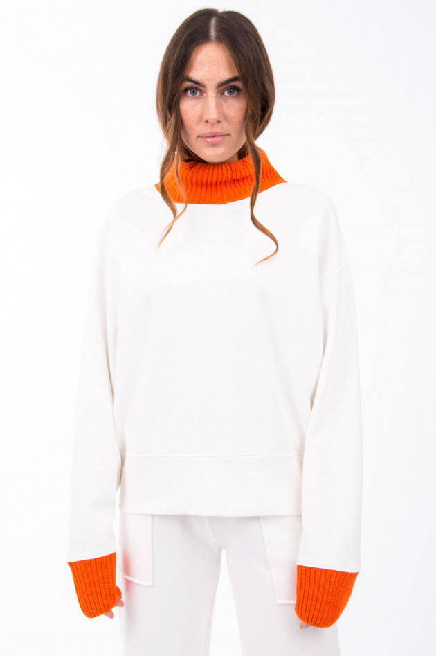 Love Joy Victory Oversized Sweater in Weiß/Orange