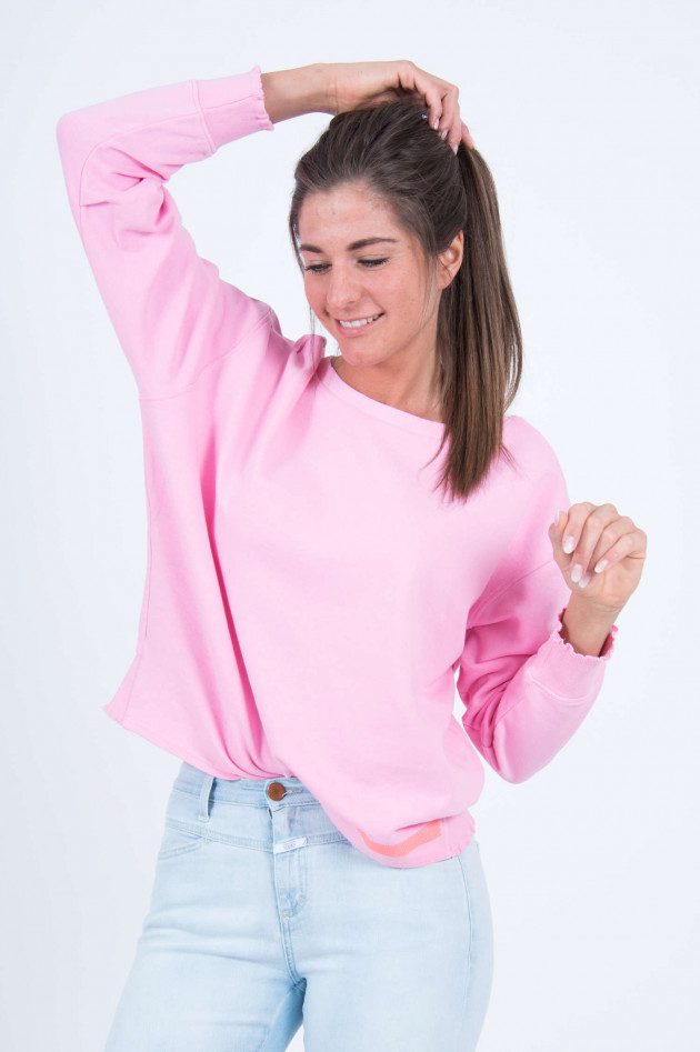 Love Joy Victory Sweater mit Rüschensaum in Pink