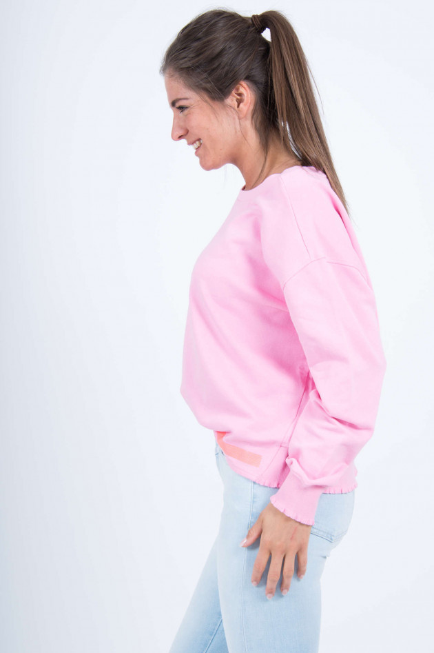 Love Joy Victory Sweater mit Rüschensaum in Pink