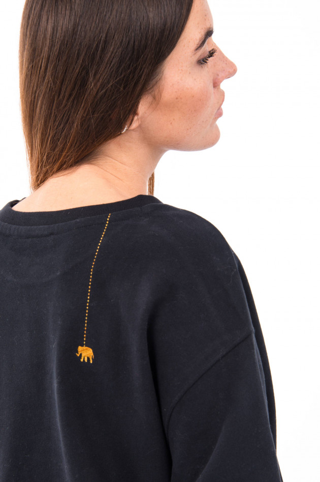 Love Joy Victory Basic-Sweater in Schwarz