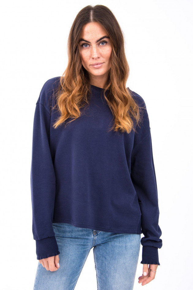 Love Joy Victory Basic-Sweater in Blau