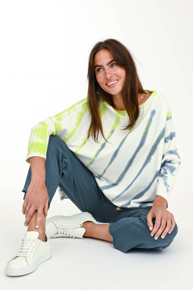 Love Joy Victory Sweater mit Batik-Design in Weiß/Grün/Blau