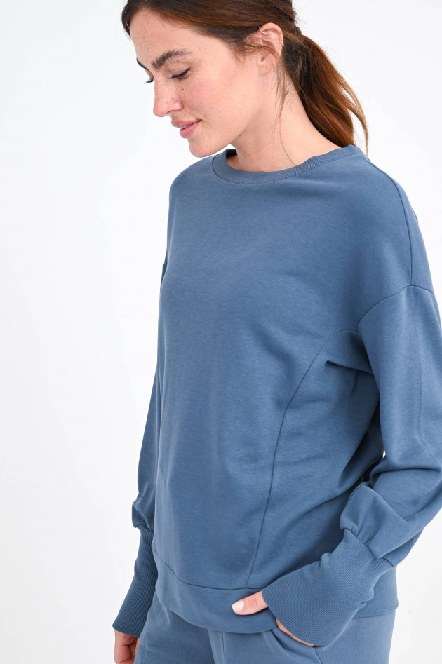 Love Joy Victory Sweater aus Baumwoll-Lyocell-Mix in Heidelbeerblau