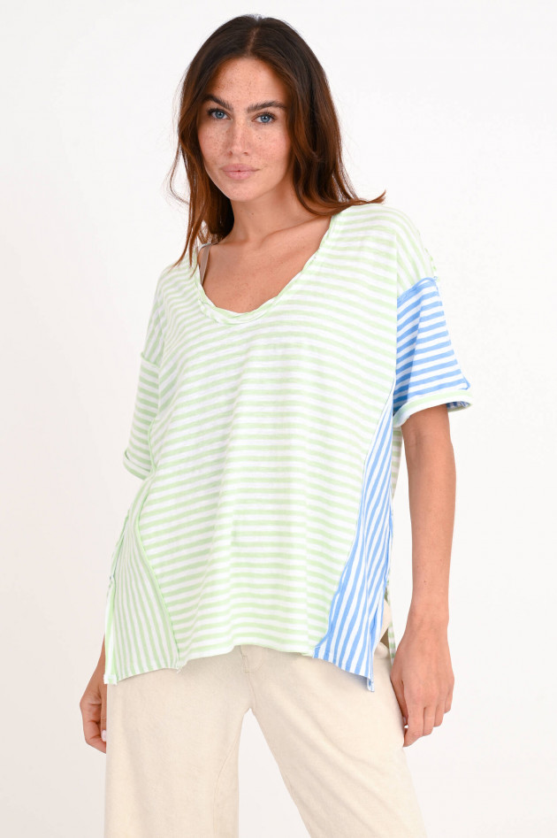 Love Joy Victory Gestreiftes Oversize T-Shirt in Grün/Blau