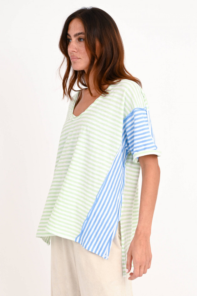 Love Joy Victory Gestreiftes Oversize T-Shirt in Grün/Blau