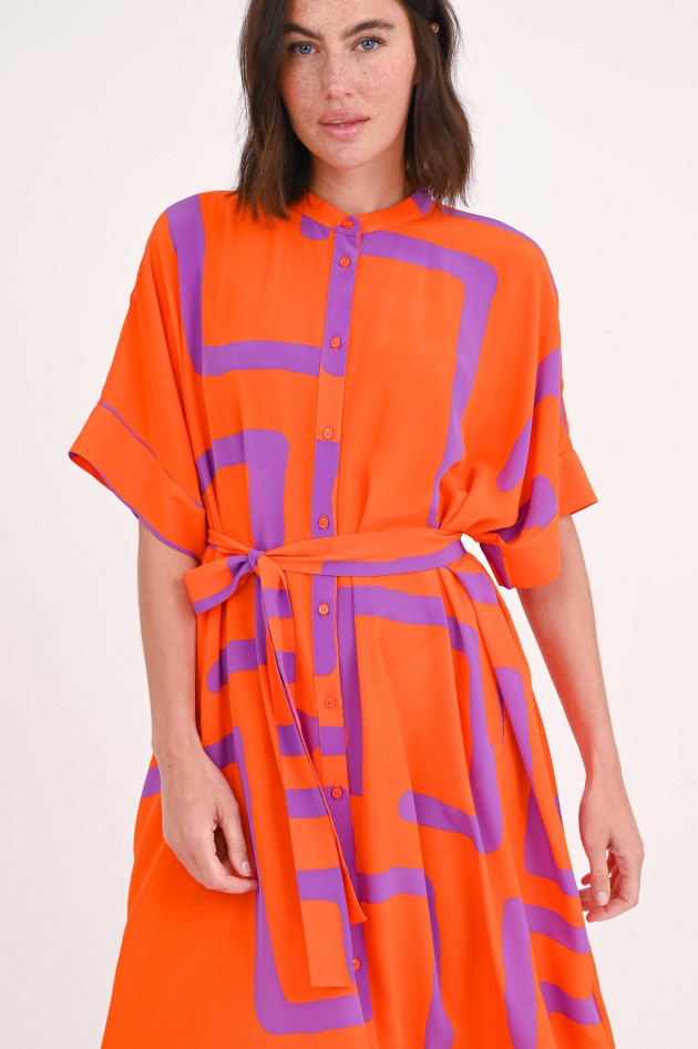 Lu Li Lina Seidenkleid gemustert in Orange/Lila