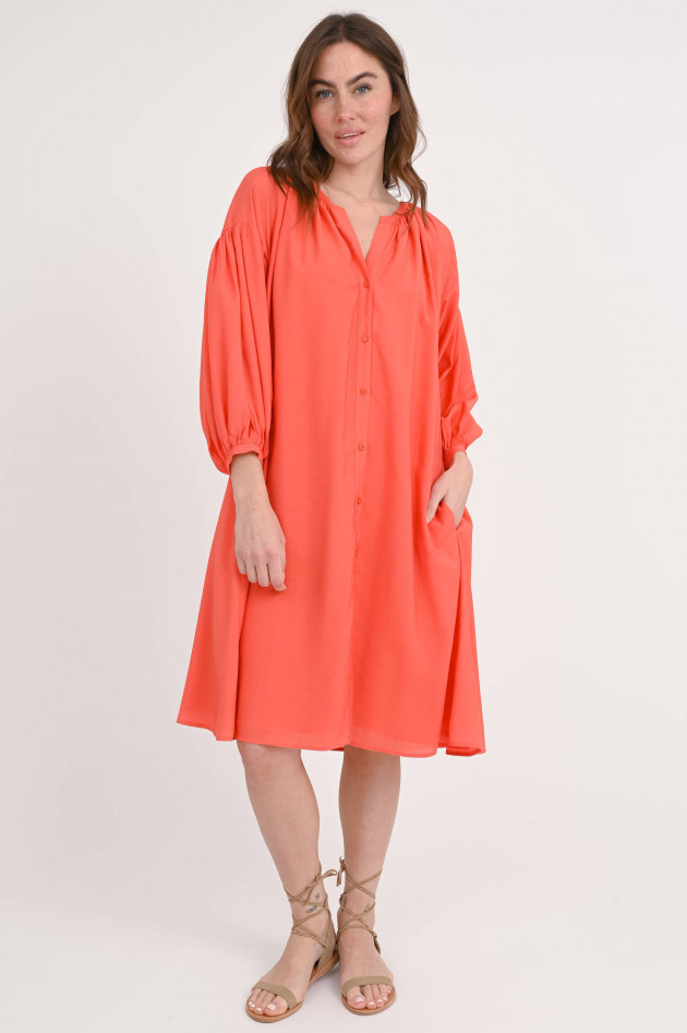 Lu Li Lina Midi-Kleid mit voluminösen Ärmeln in Sunburn