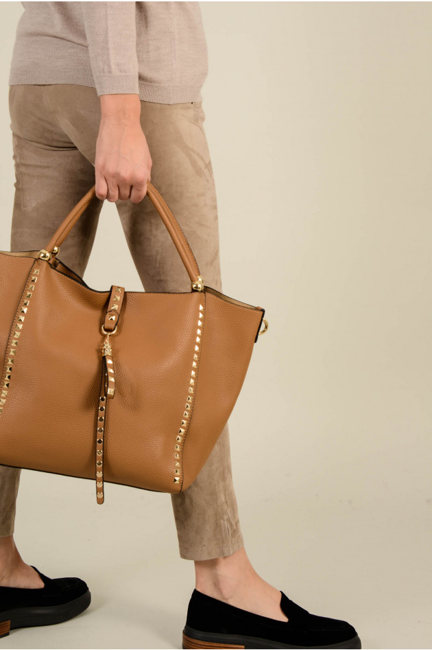 Lua Accessories Tasche STELLA BAG mit Nietenbesatz in Camel