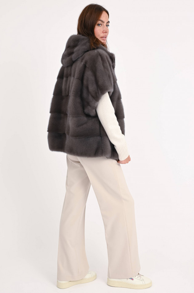 Manzoni 24 Gilet aus Nerz in Taupe
