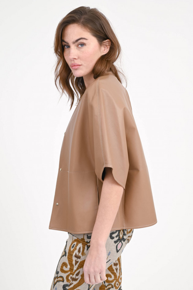 Manzoni 24 Kurzarm Lederjacke/Cape in Caramel