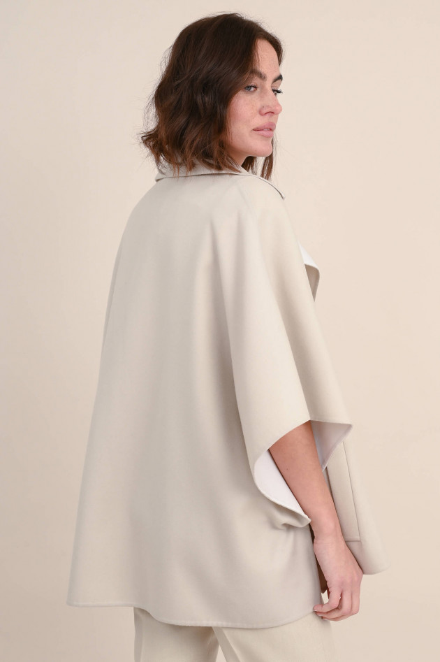 Manzoni 24 Cape in Beige/Weiß