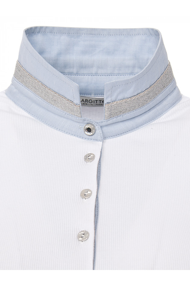Margittes Rippshirt mit Stehkragen in Weiß/Hellblau