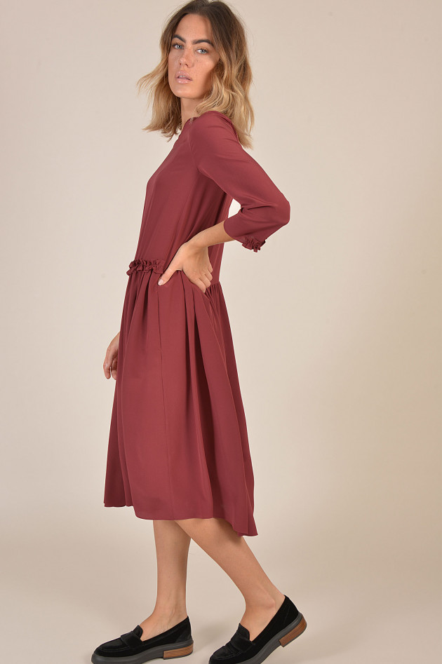 Max Mara Kleid aus Seide in Bordeaux