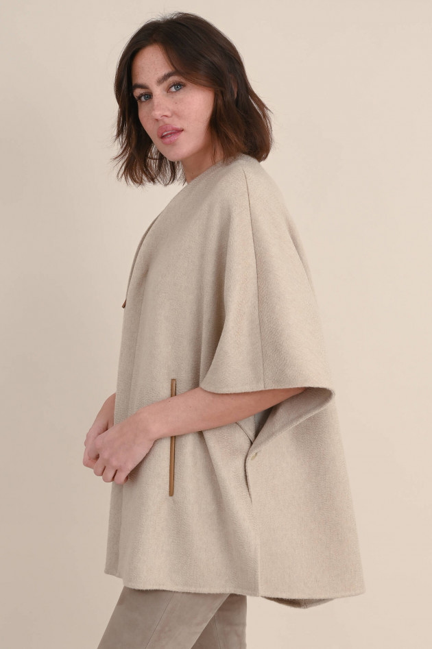 Max Mara Cashmere Poncho in Beige