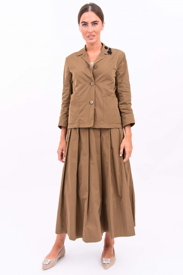 Max Mara-S Jacke mit Brosche in Camel