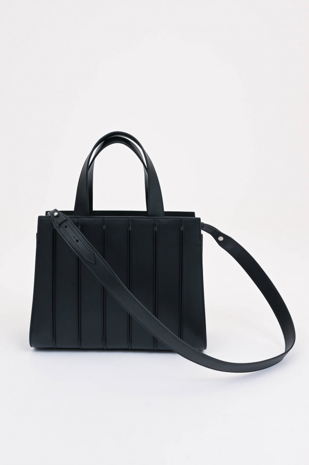 Max Mara Tasche mit abgesteppten Lederdetails in Schwarz