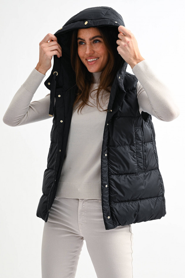 Max Mara The Cube Wende-Steppweste JSOFT in Schwarz