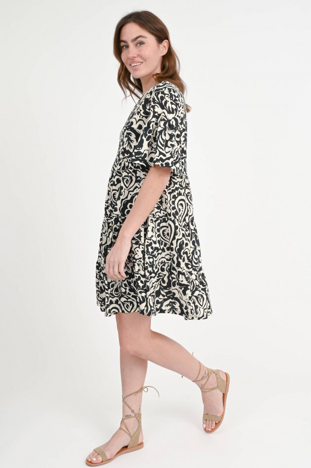 Max Mara Weekend Jerseykleid ELY mit Volants in Creme/Schwarz
