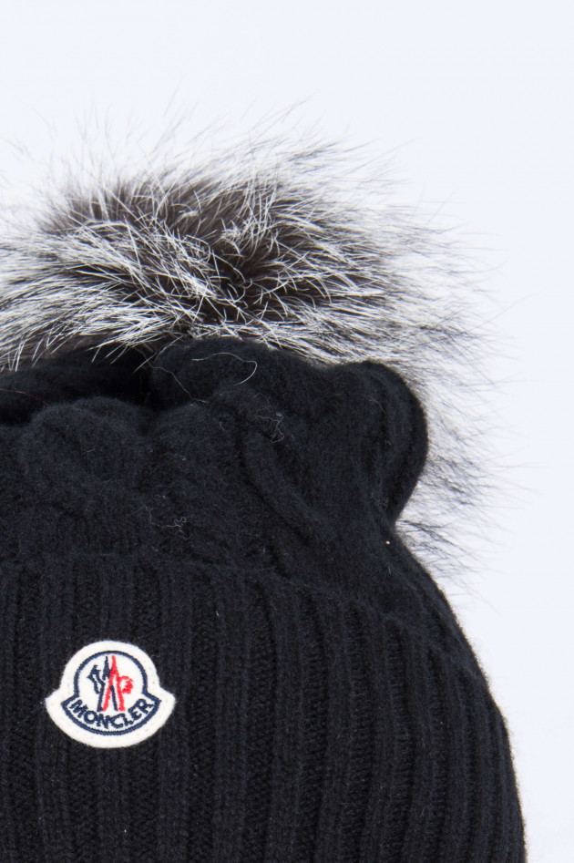 Moncler Mütze mit Fellbommel in Schwarz/Grau