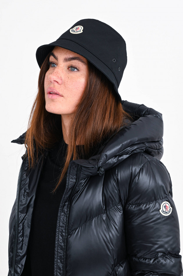 Moncler Bucket Hat mit Logopatch in Schwarz