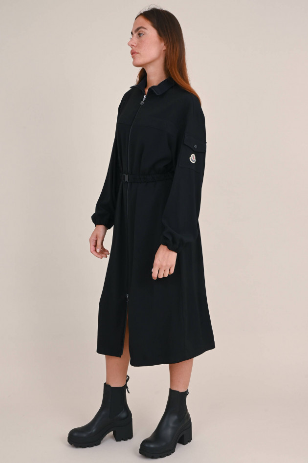 Moncler Kleid mit Logo-Patch in Schwarz