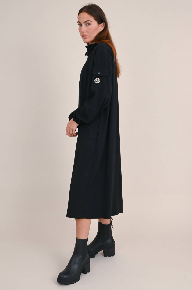 Moncler Kleid mit Logo-Patch in Schwarz