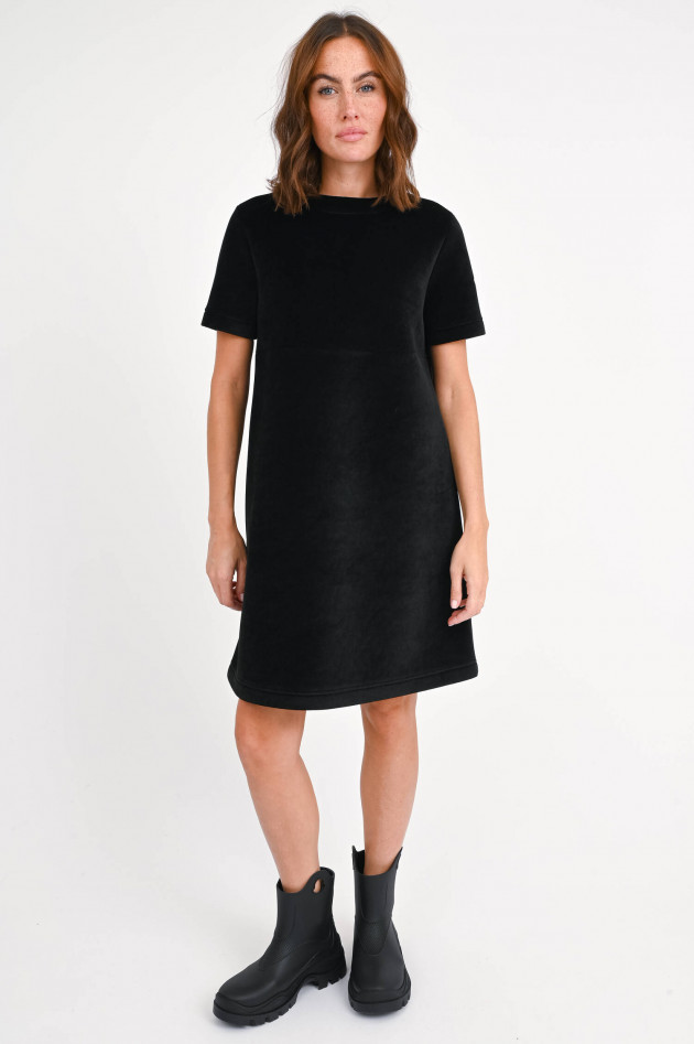 Moncler Kleid aus Samt in Schwarz