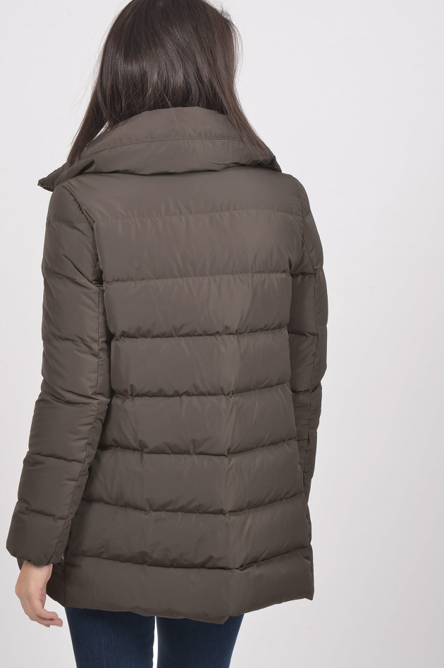 Moncler Daunenjacke PETREA in Oliv