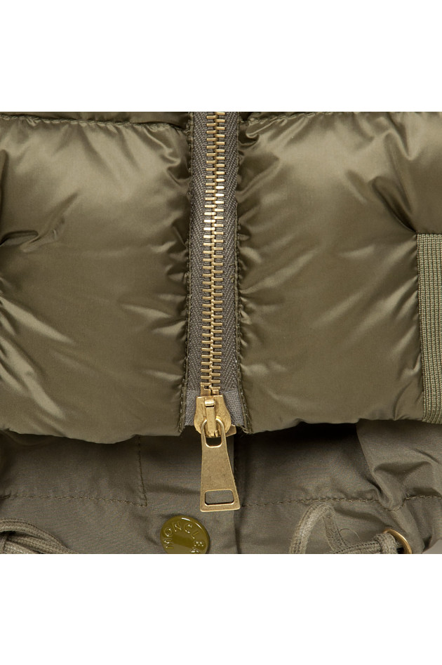 Moncler Leichtdaunenjacke HONORE in Oliv