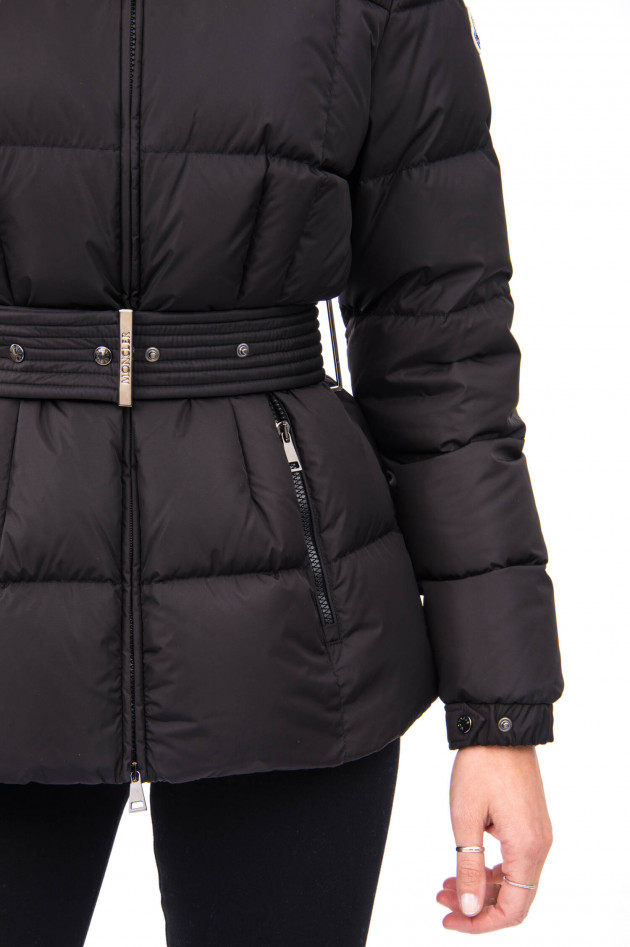 Moncler Daunenjacke mit Gürtel in Schwarz