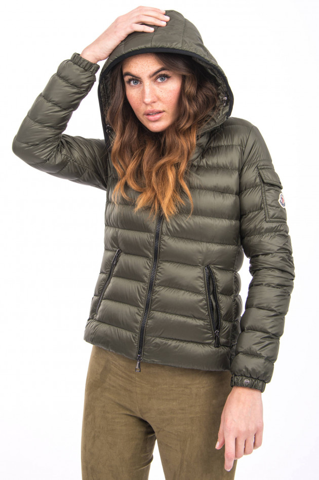 Moncler Leichte Daunenjacke BLES in Oliv