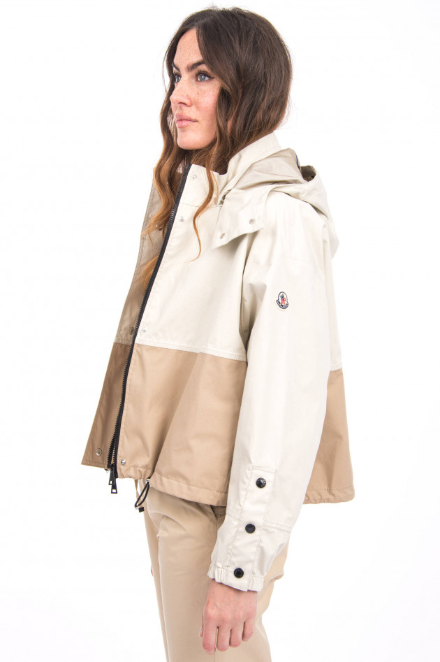 Moncler Jacke AKHAMAR mit kurzem Schnitt in Beige/Sand