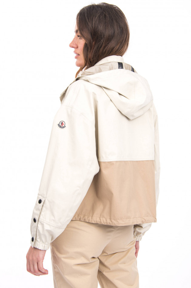 Moncler Jacke AKHAMAR mit kurzem Schnitt in Beige/Sand