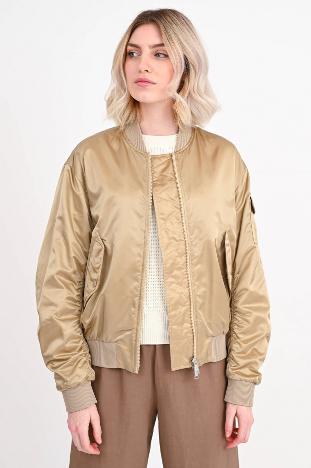 Moncler Bomberjacke TER in Beige