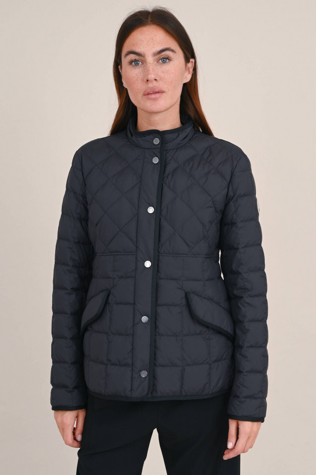 Moncler Leichte Daunenjacke COURLIS in Schwarz