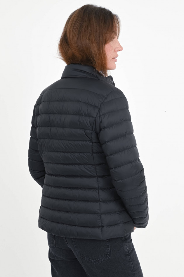 Moncler Taillierte Daunenjacke IGELLE in Schwarz