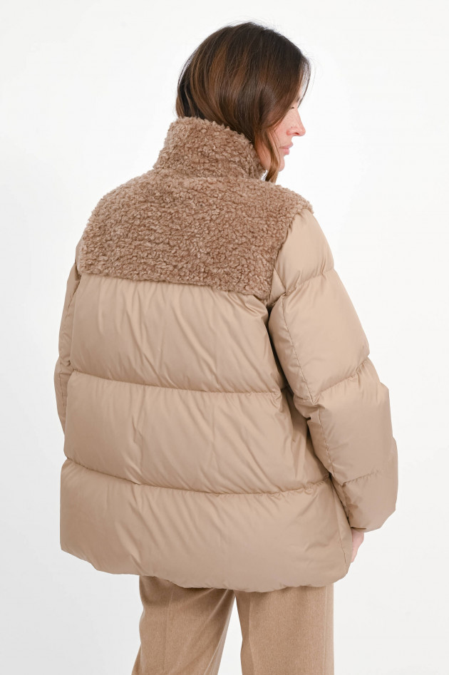 Moncler Daunenjacke ESNAIE mit Teddyfleece in Beige