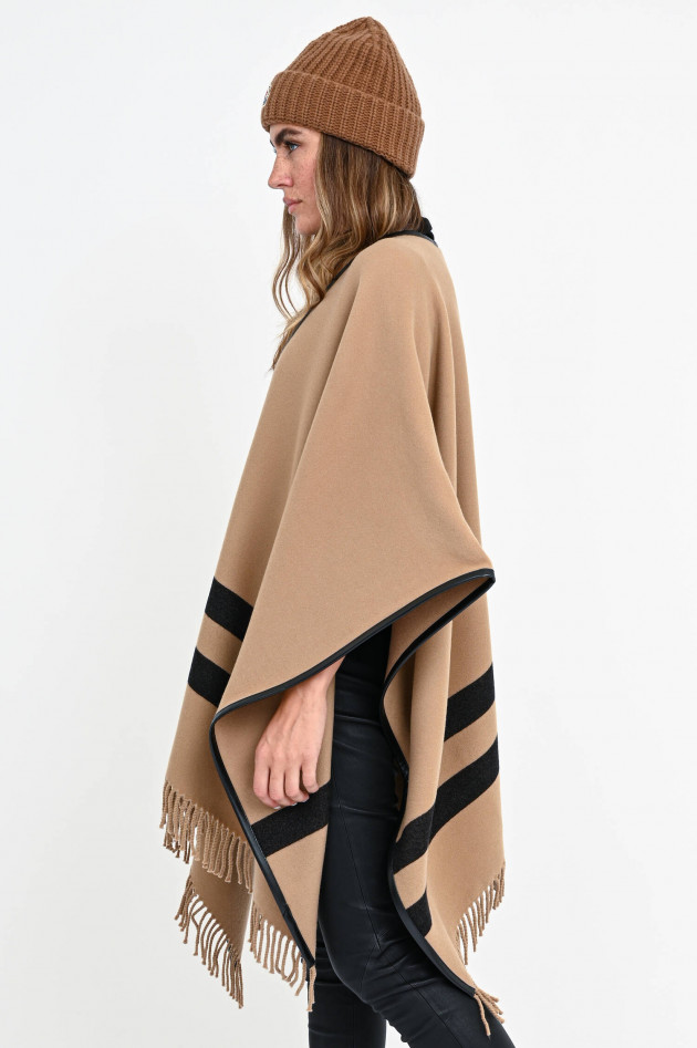 Moncler Cape mit Fransen in Camel