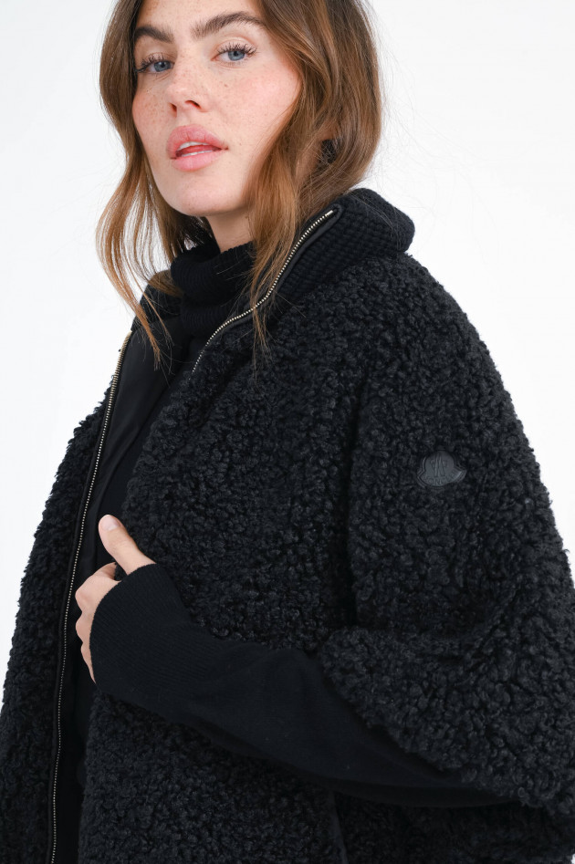 Moncler Wende-Cape-Jacke in Schwarz Moncler Wende-Cape-Jacke in Schwarz