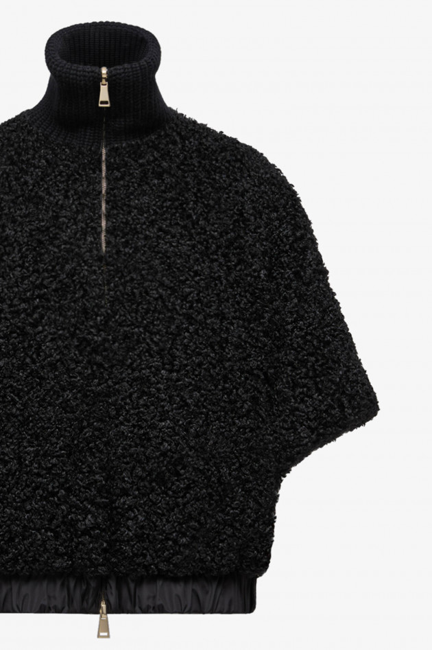 Moncler Wende-Cape-Jacke in Schwarz