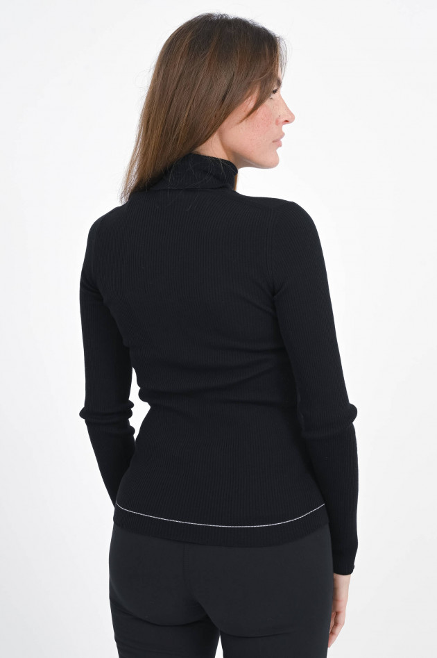 Moncler Rollkragenpullover mit Logo-Detail in Schwarz