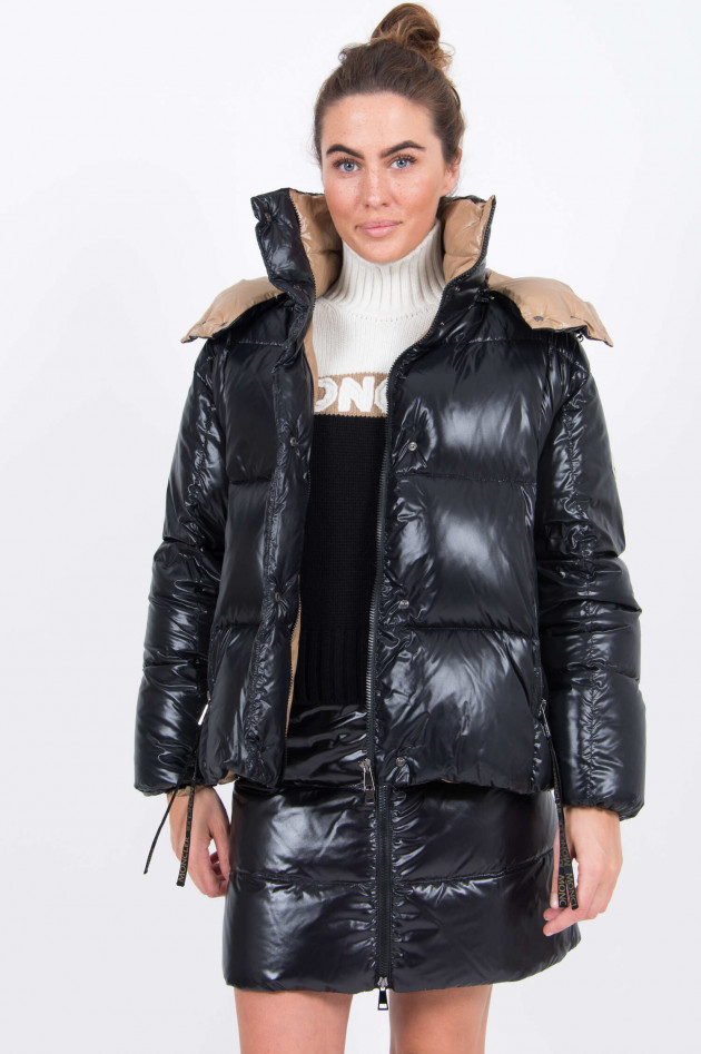 Moncler Daunenrock in Schwarz