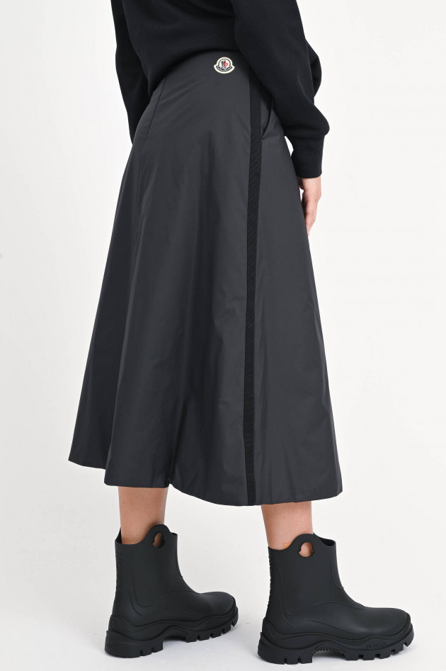 Moncler Midi-Rock in A-Form in Schwarz