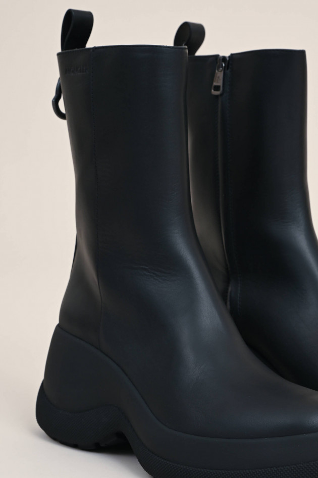 Moncler Stiefel RESILE in Schwarz
