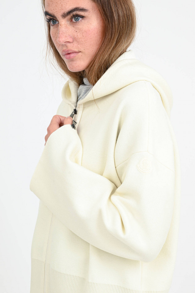 Moncler Oversized Sweatjacke in Creme