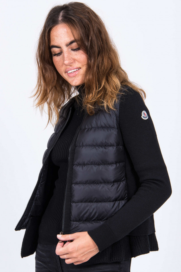 Moncler Strickjacke mit Rüschen in Schwarz