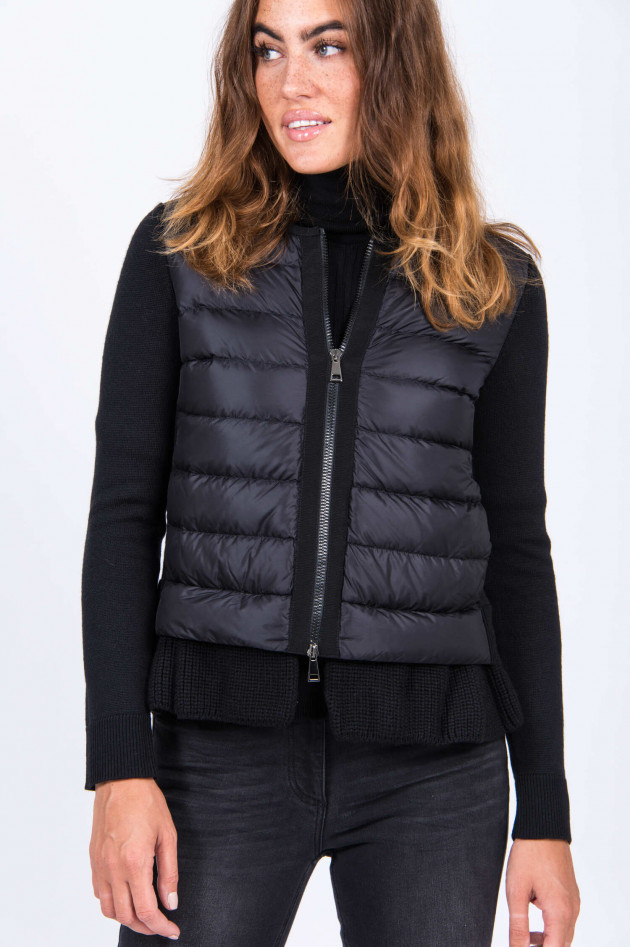 Moncler Strickjacke mit Rüschen in Schwarz