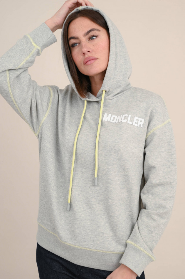 Moncler Hoodie mit Kontrastnähten in Hellgrau meliert